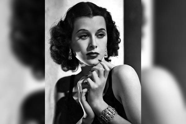 The Hedy Lamarr Invention: The Hollywood Starlet Turned Inventor