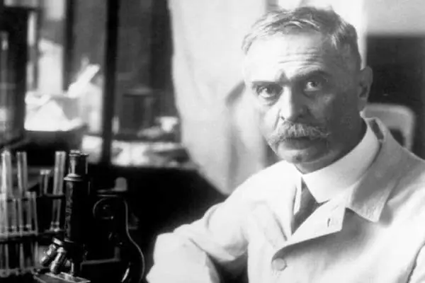 Karl Landsteiner Biography: Discoverer of Blood Groups and The Polio Virus